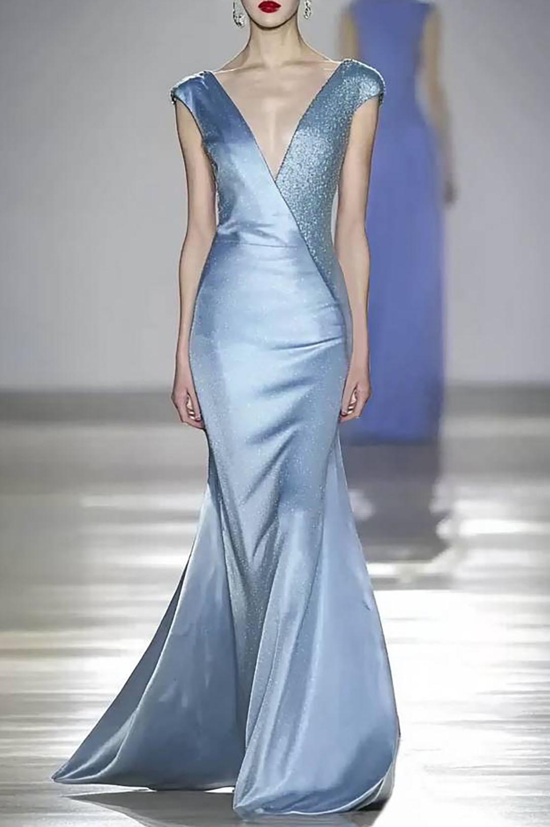 Formal Evening Gown Blue Deep V-Neck Sleeveless Mermaid Floor-Length Dress