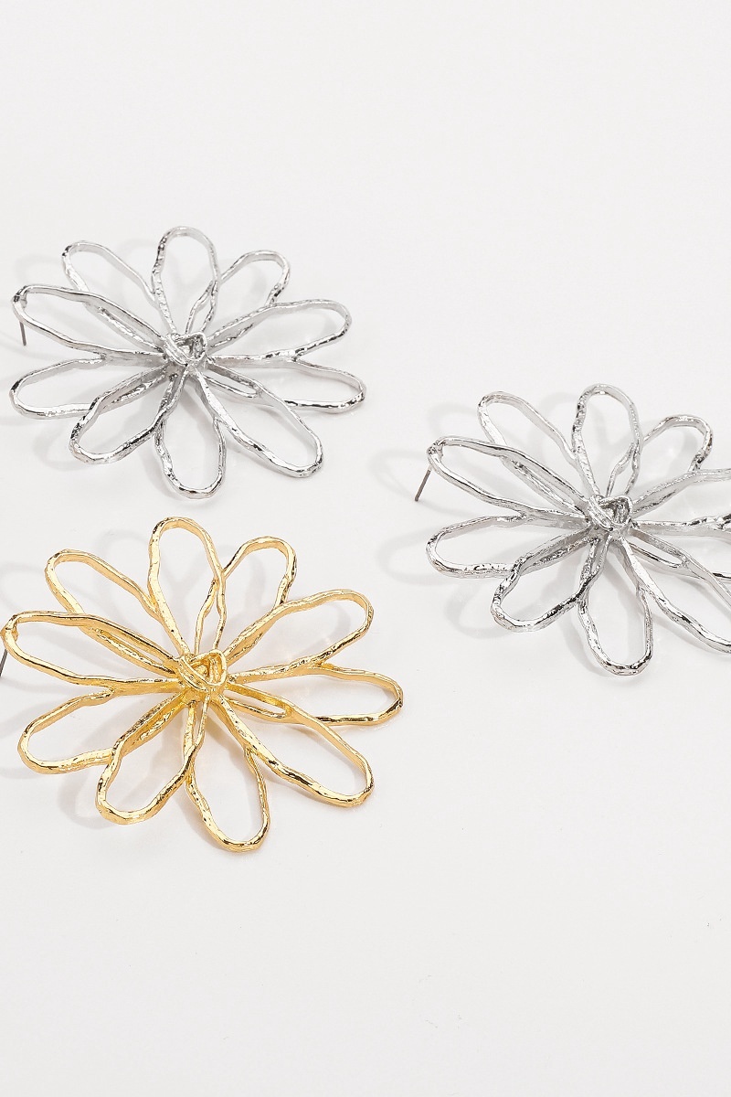 Daily Party Work Hollow Flower Simple Earrings
