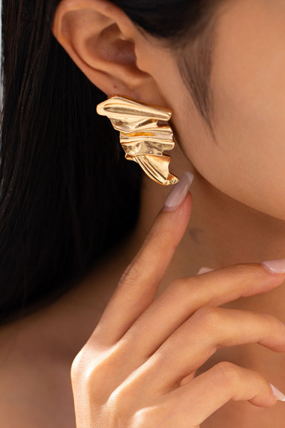 Exaggerated Ruched Gold Earrings