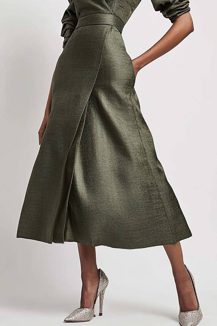Midi party dress with pockets green color