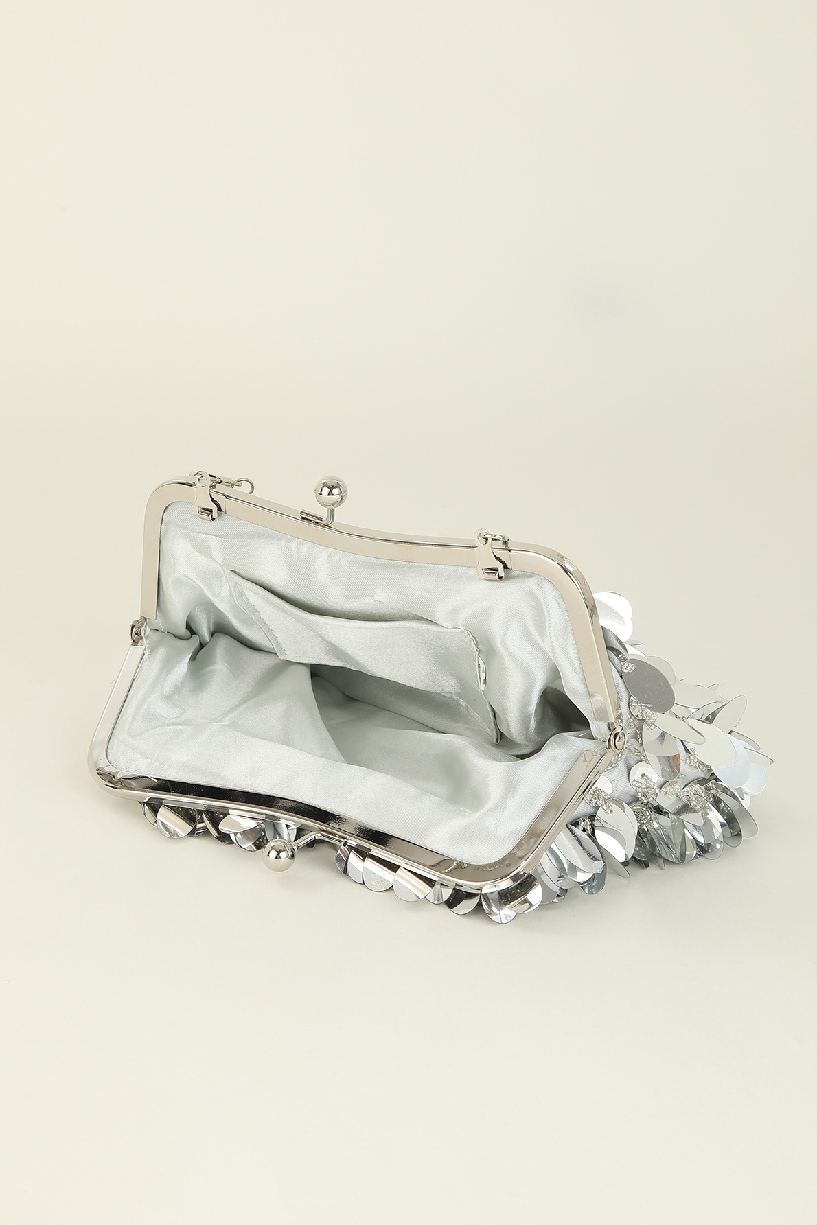 Hand-Made Beaded Sequin Clip-On Party Handheld Dinner Bag
