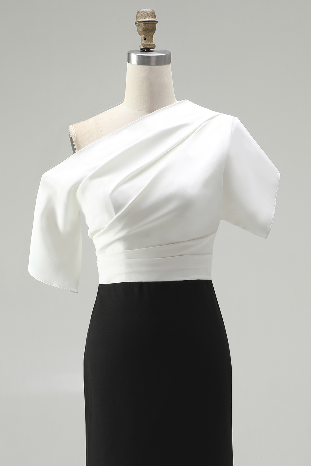 The Monochrome
