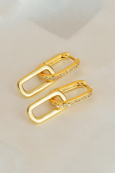 Gold Paper Clips Earrings With Diamonds