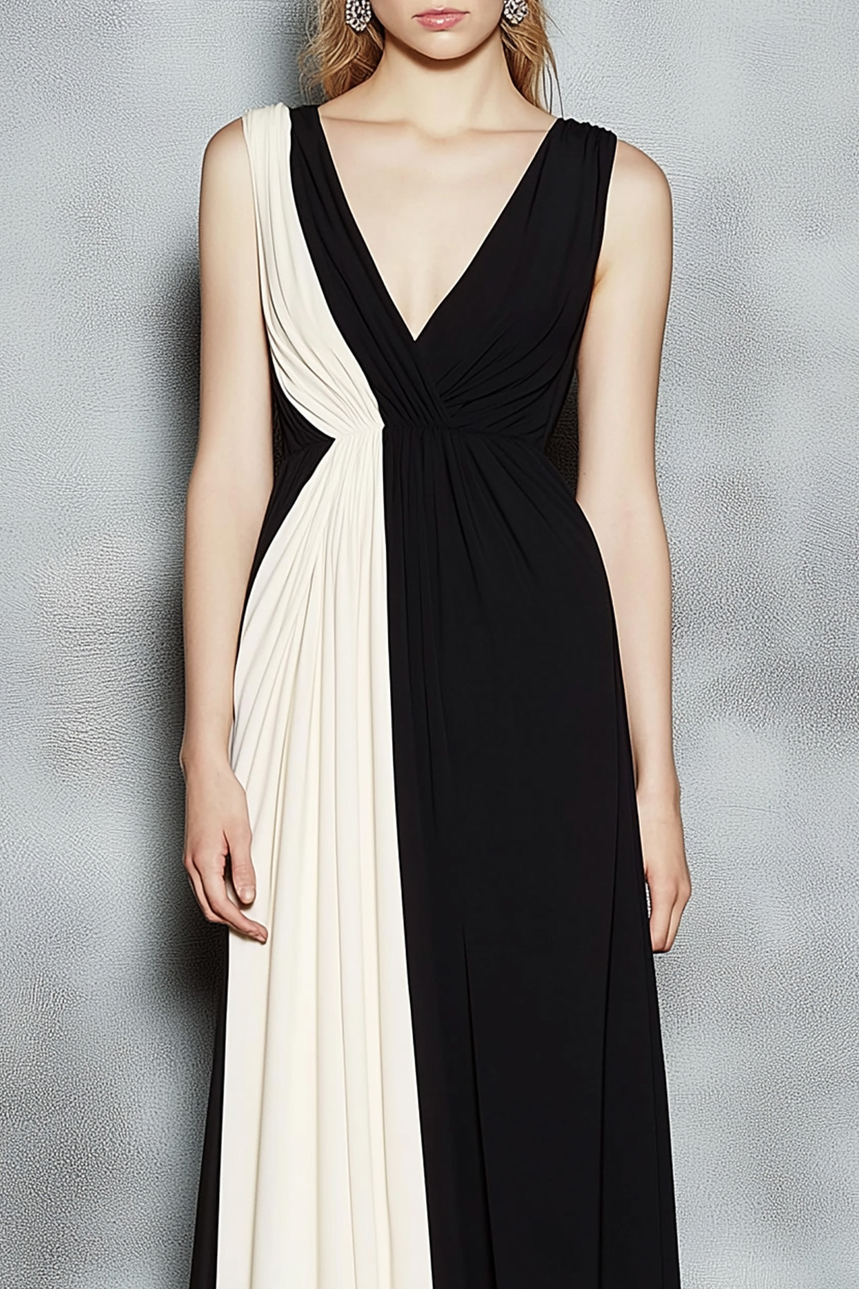 Evening Formal Dress Black White Deep V-Neck Sleeveless Floor-Length Dress