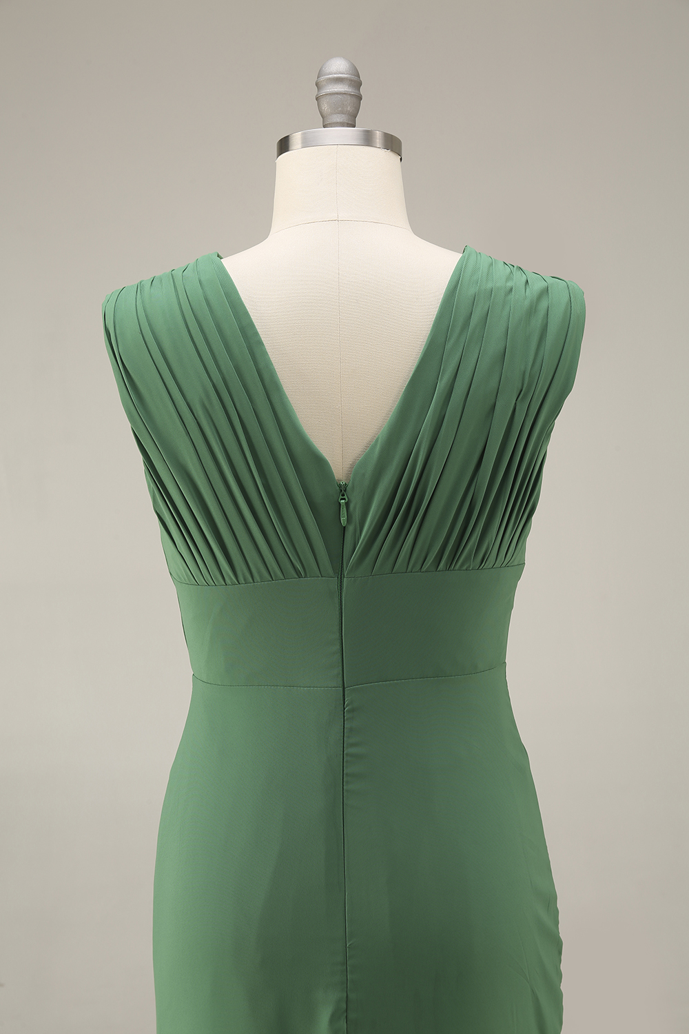 Emerald Green Formal Dress Sheath V-Neck Ruched Maxi Dress with Slit