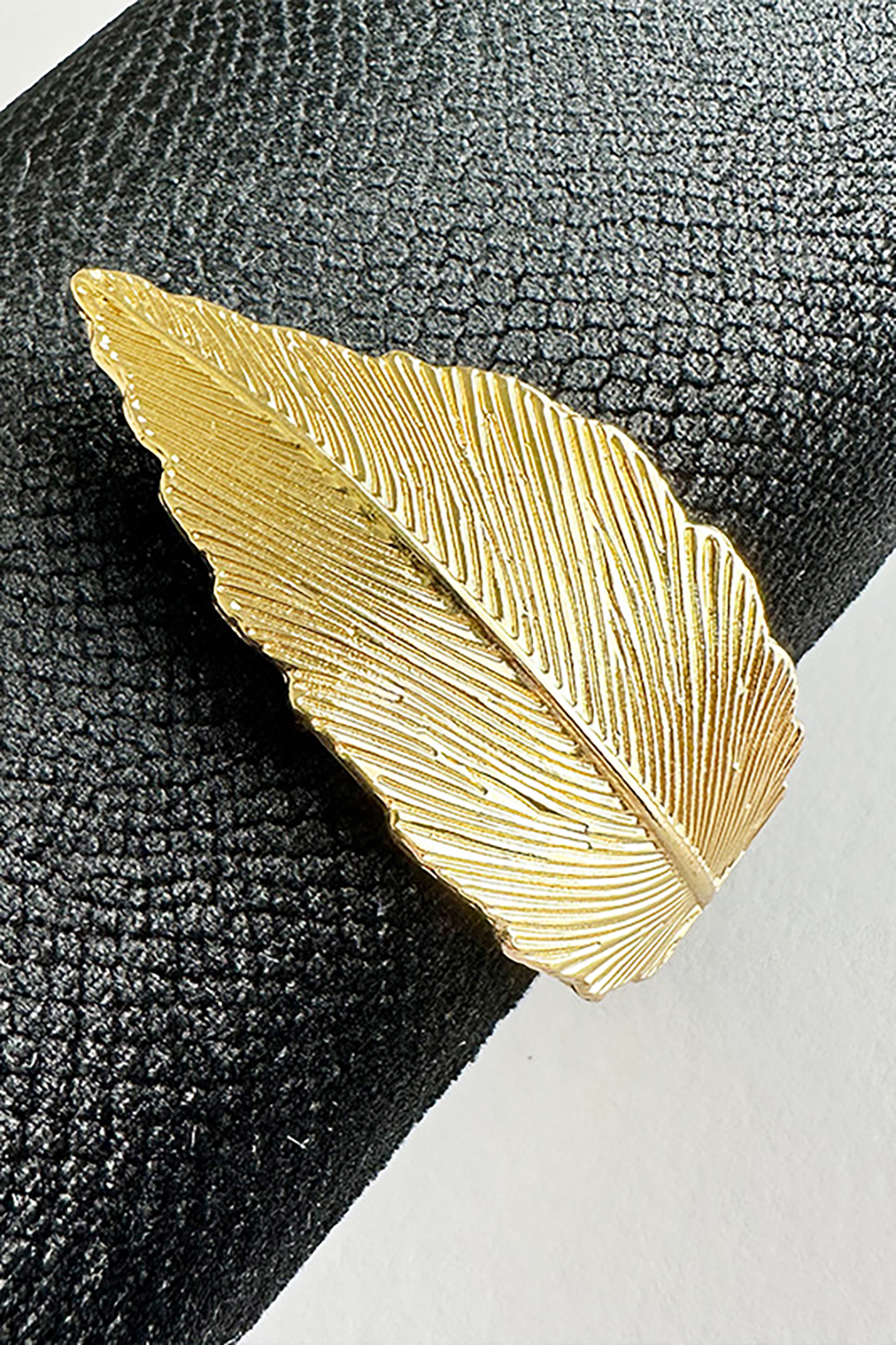 Women's Square Evening Bag Leaf Buckle Chain Clutch Bag