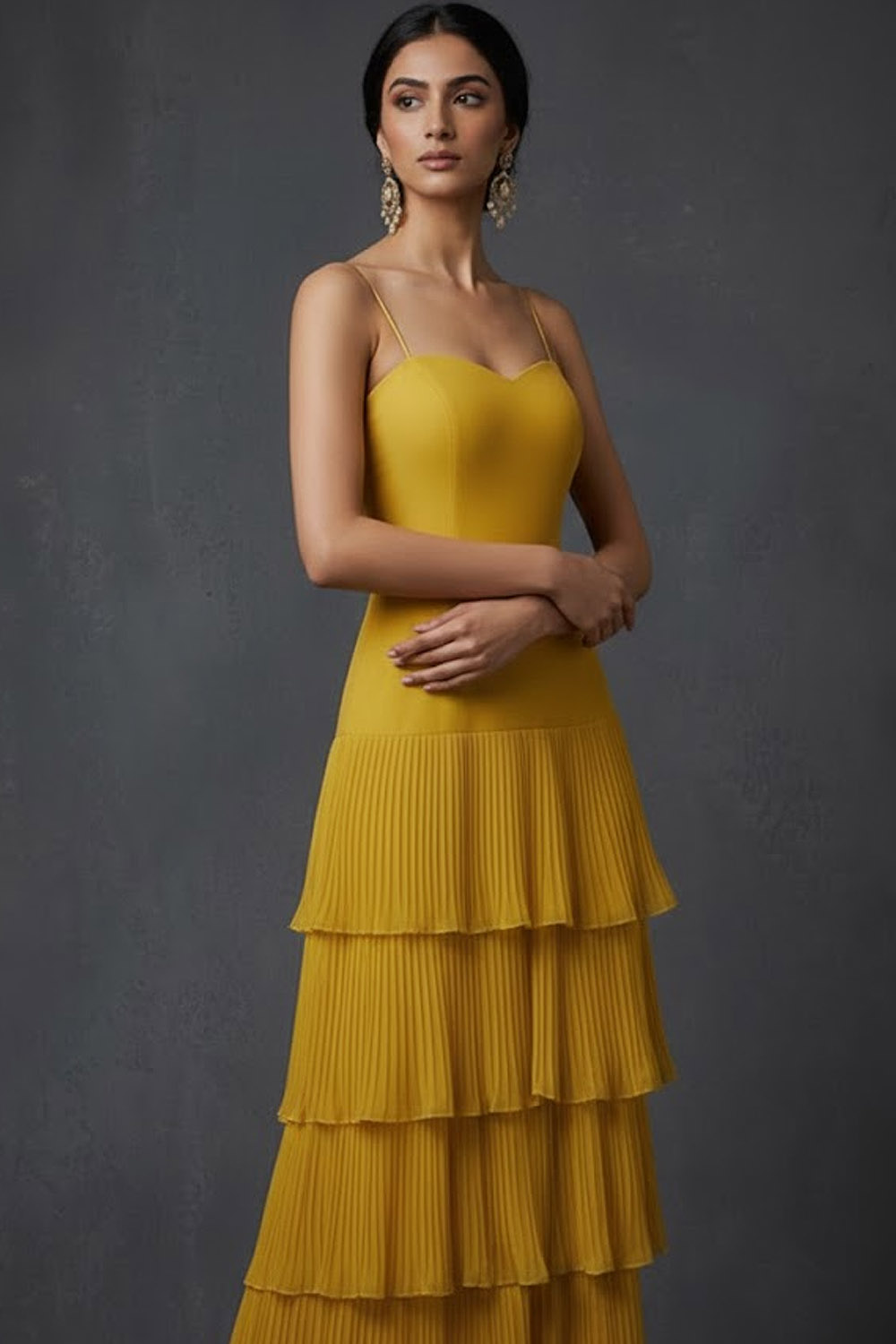 Dark Yellow ​Wedding Bridesmaid Dress Spaghetti Straps Tiered Tulle Maxi Dress 