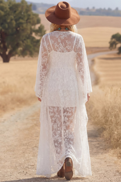 White Boho Dress A-Line Crew Neck Long Sleeve Lace Maxi Dress