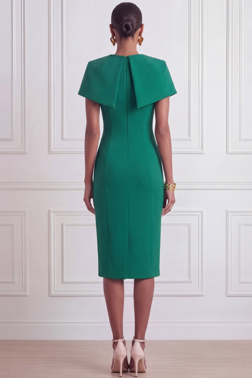 Emerald Green Cocktail Dress​​ Sheath Round Neck Midi Dress with Cape