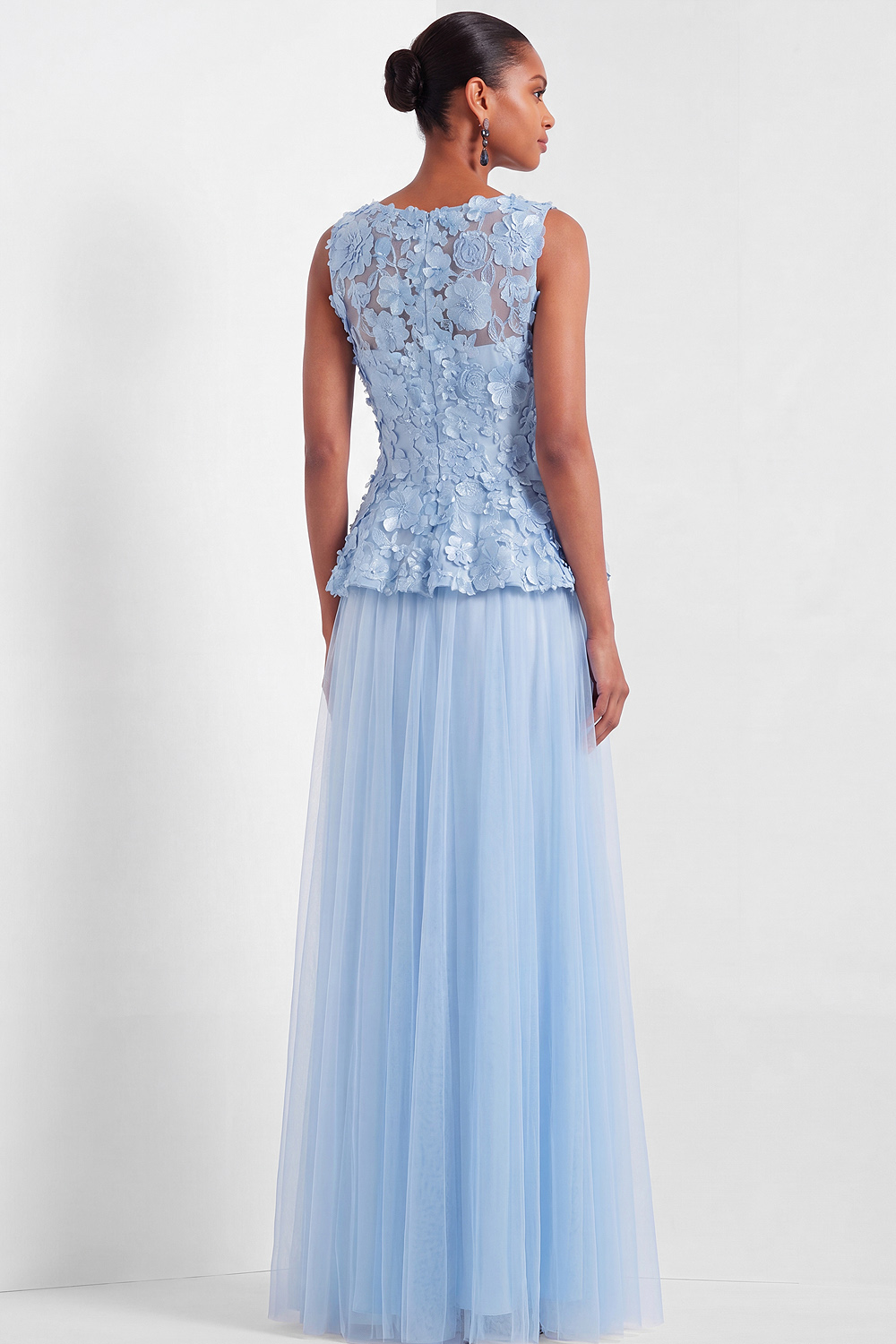 Light Blue Formal Dress Crew Neck Tulle Maxi Dress with Applique