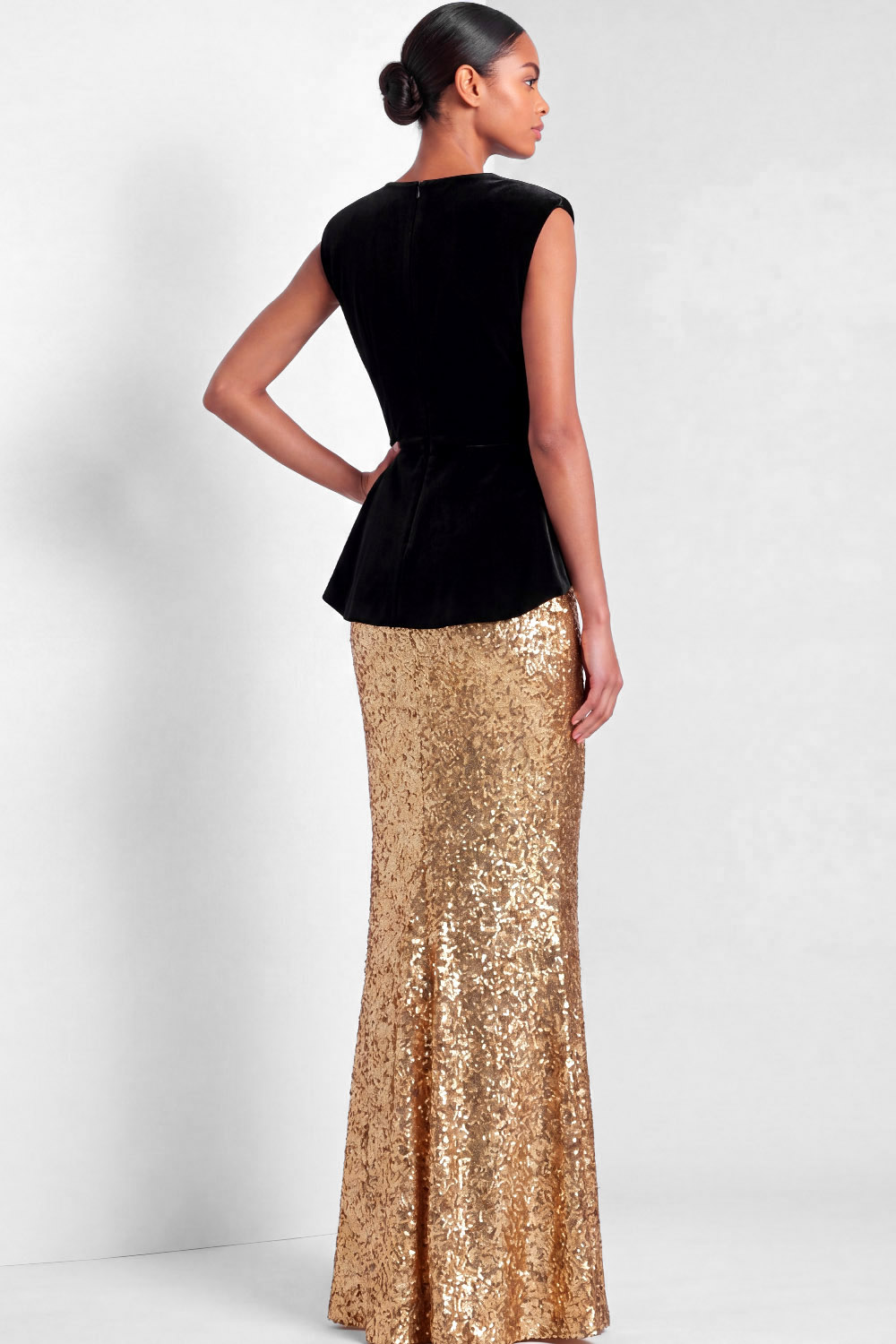 Golden Formal Dress V-Neck Mermaid Velvet Maxi Dress with Sequin