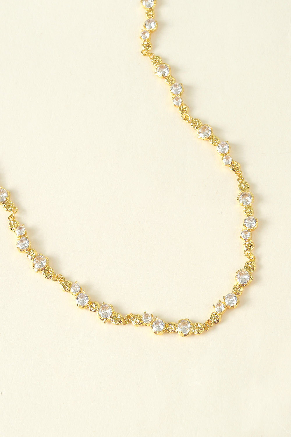 Elegant Sparkling Golden Zirconia Necklace