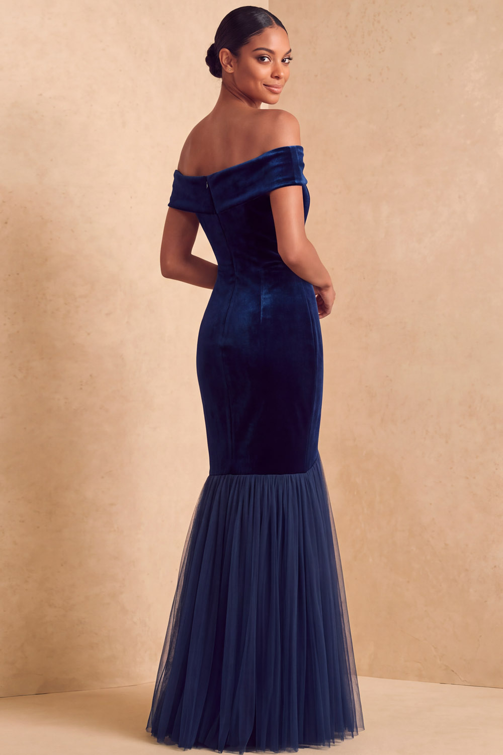 The Navytulle