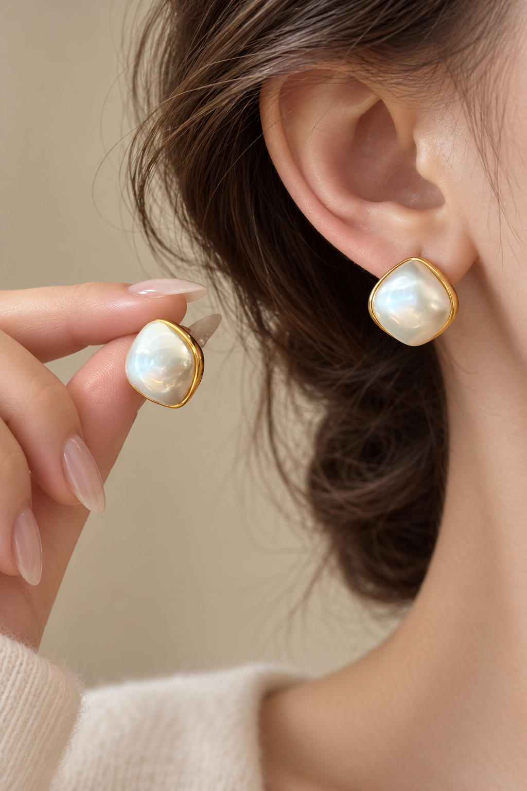 Cream White Irregular Triangle Stud Earrings