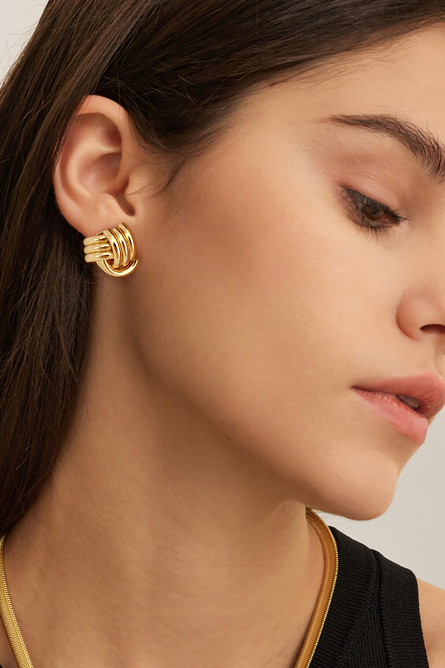 Golden Minimalist Knot Earrings