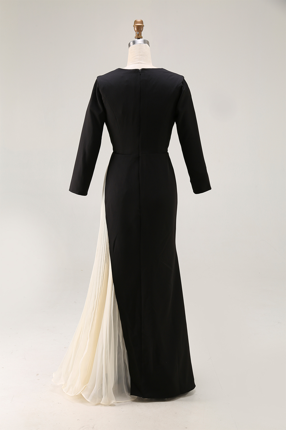 Formal Evening Dress Black White Pleated V-Neck Long Sleeve Maxi Dress
