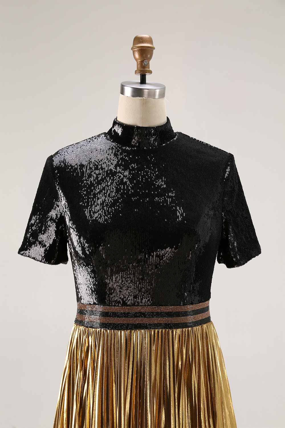 Party Shiny Dress Pleated Pearl Black and Gold Color-Block Maxi Dress