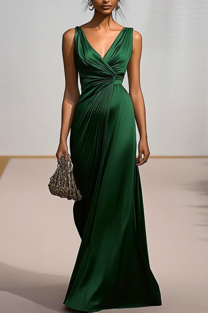 Deep V Formal Dress Green Pleating Maxi Dress Mother of the Bride Dress