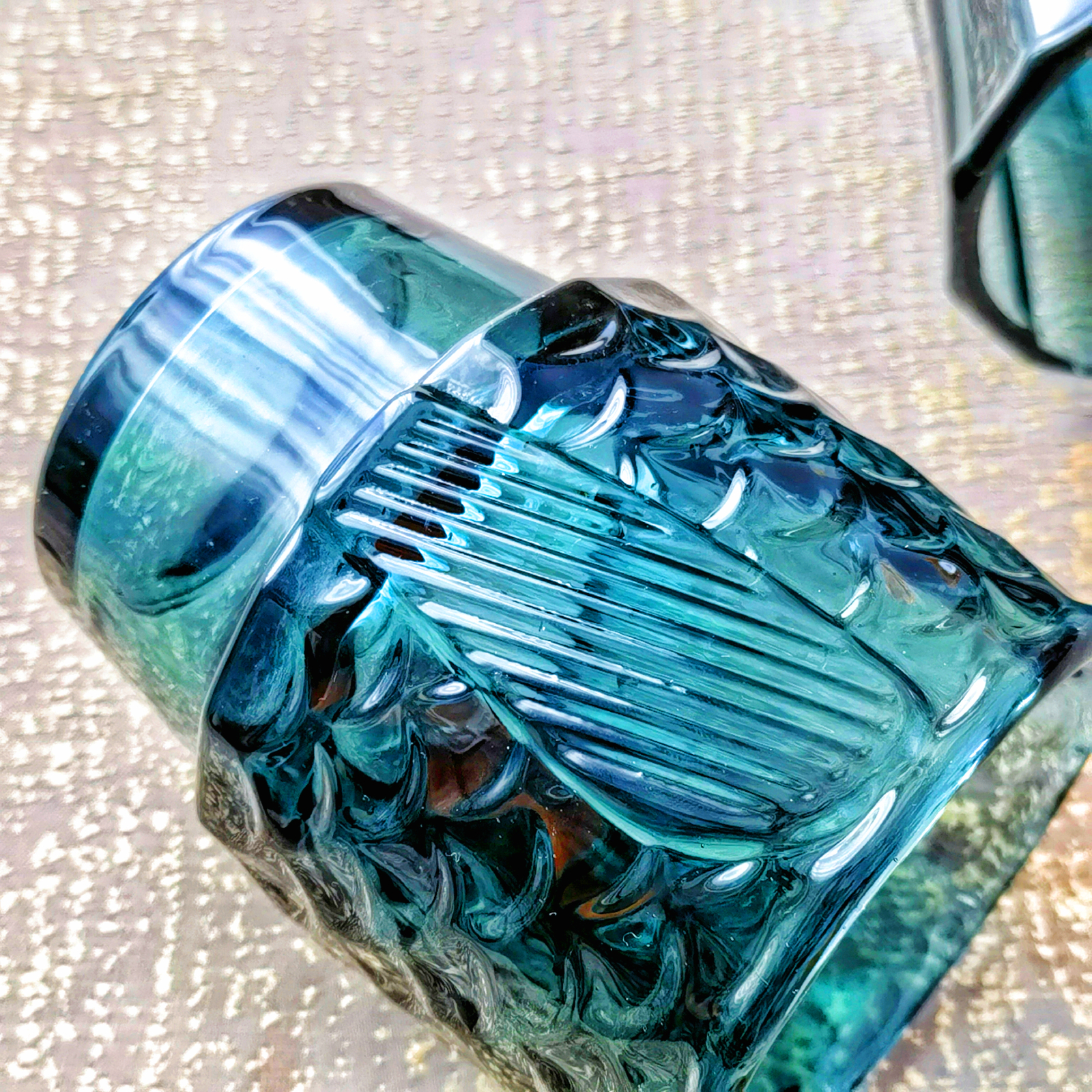 stackable fish cups