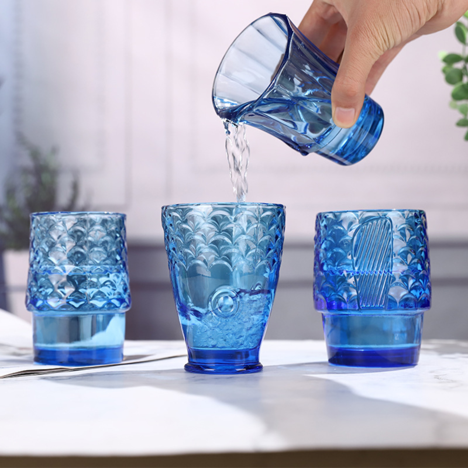 stackable fish cups