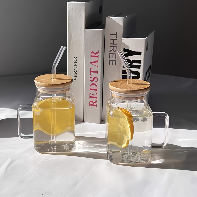 glass cups with lids