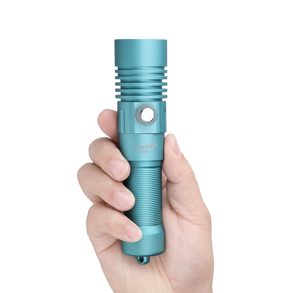 DV22 DIVING FLASHLIGHT