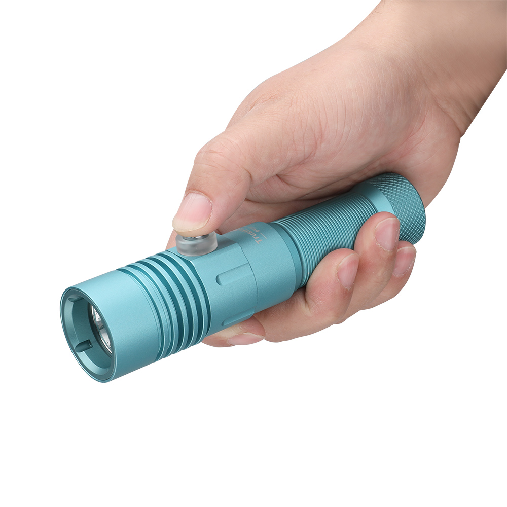 DV22 DIVING FLASHLIGHT