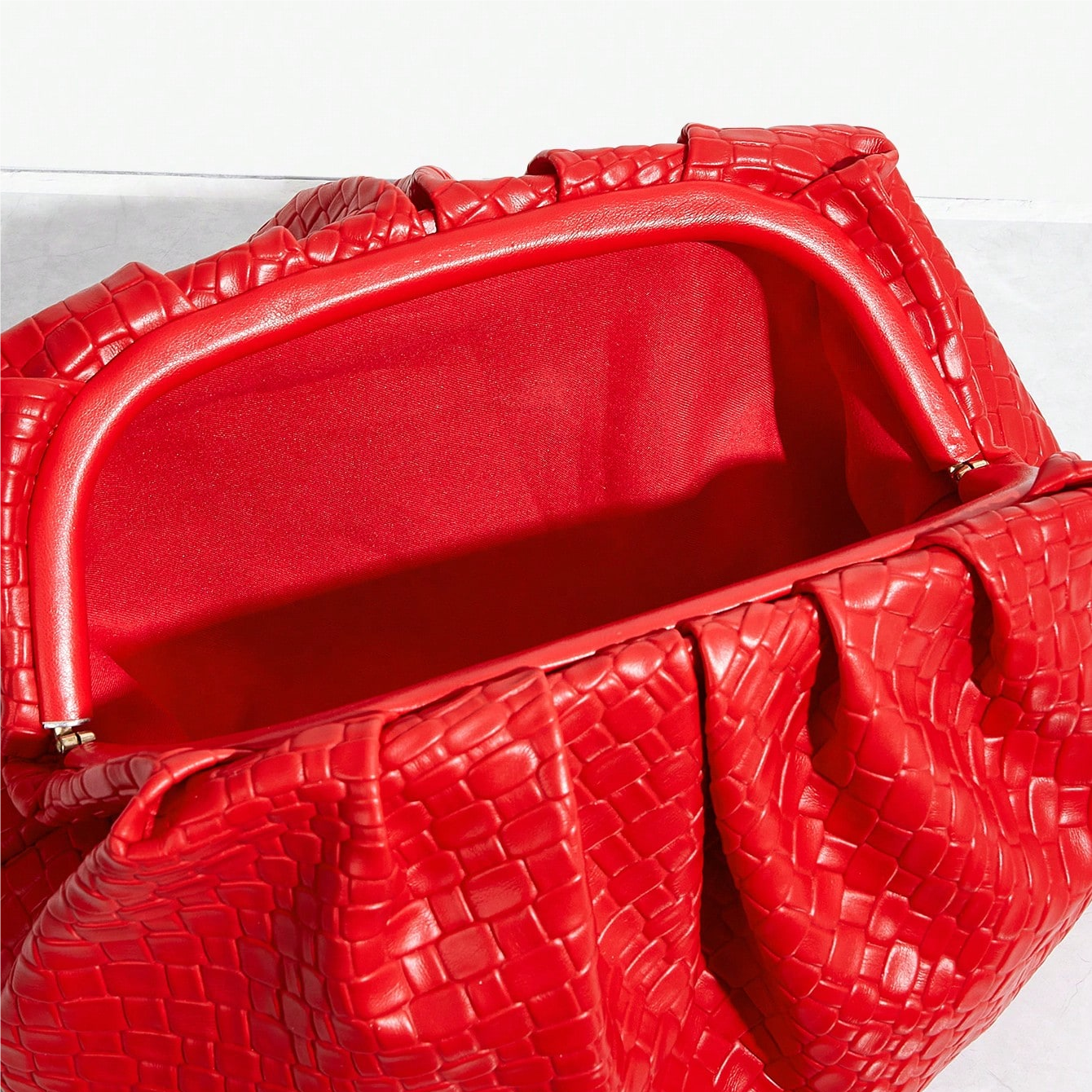 Philomena Fashion PU Leather Clutch Bag - Women's Solid Color Pleated Evening Cloud Pouch with Magnetic Closure, Fashion Accessory for Dinners, Weddings, Dates, and Parties - Guangzhou Production Area