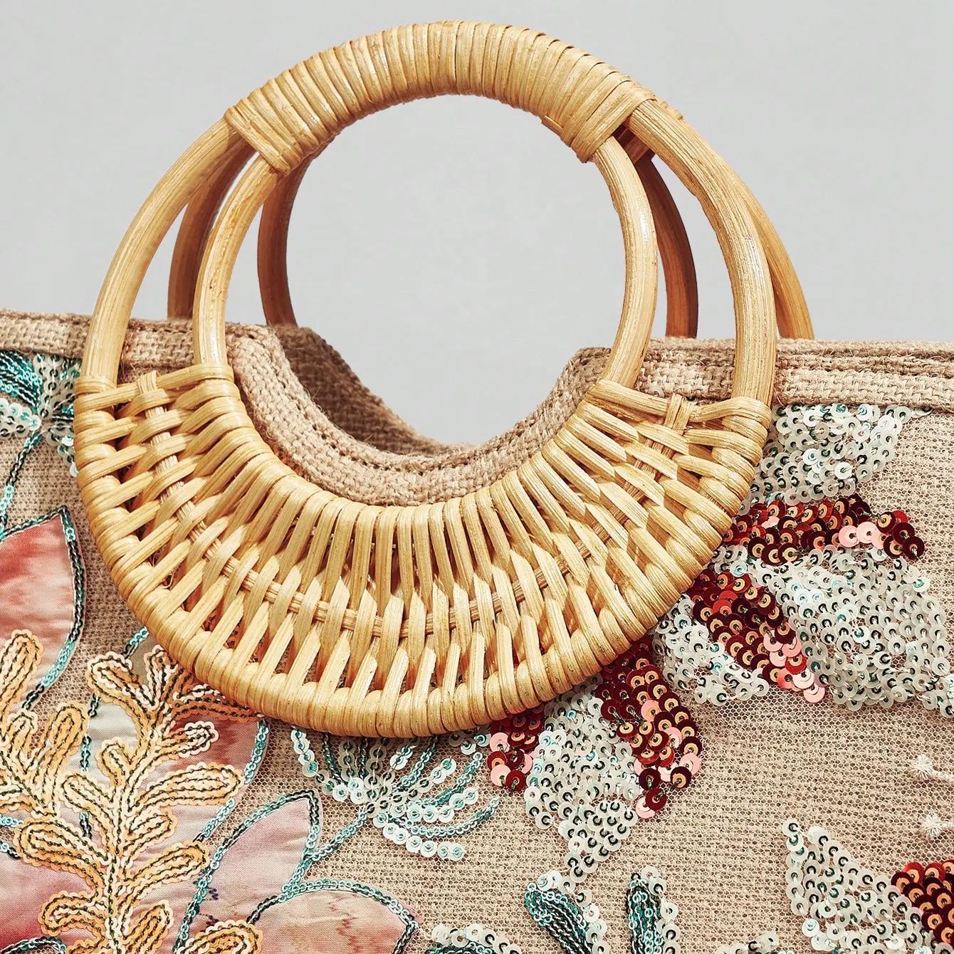 Philomena Chic Women's Embroidered Floral Straw Tote Bag with Sparkling Sequins - Large Capacity, Perfect for Beach, Travel, Parties & Shopping