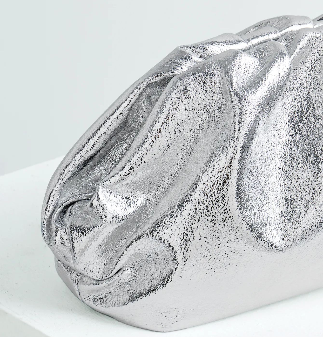 Philomena Elegant Polyester Clutch with Buckle Closure, Solid Color Women's Evening Bag for Parties, Dinners, and Occasions - Lightweight Accessory Without Embellishment, Guangzhou-Origin Elegant Sparkly Pleated Clutch