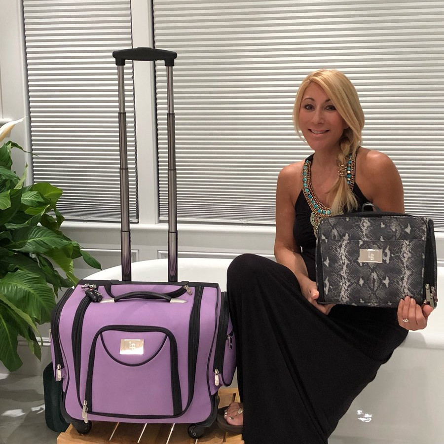 💝Last day to buy 2 and save 30% 💝Weekender Bag with Set of 2 Snap-In Toiletry Case