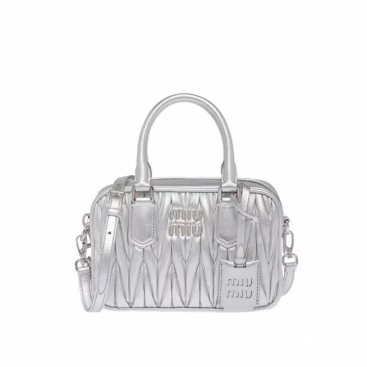 ◇【MIU MIU】レザー トップハンドルスモールバッグ