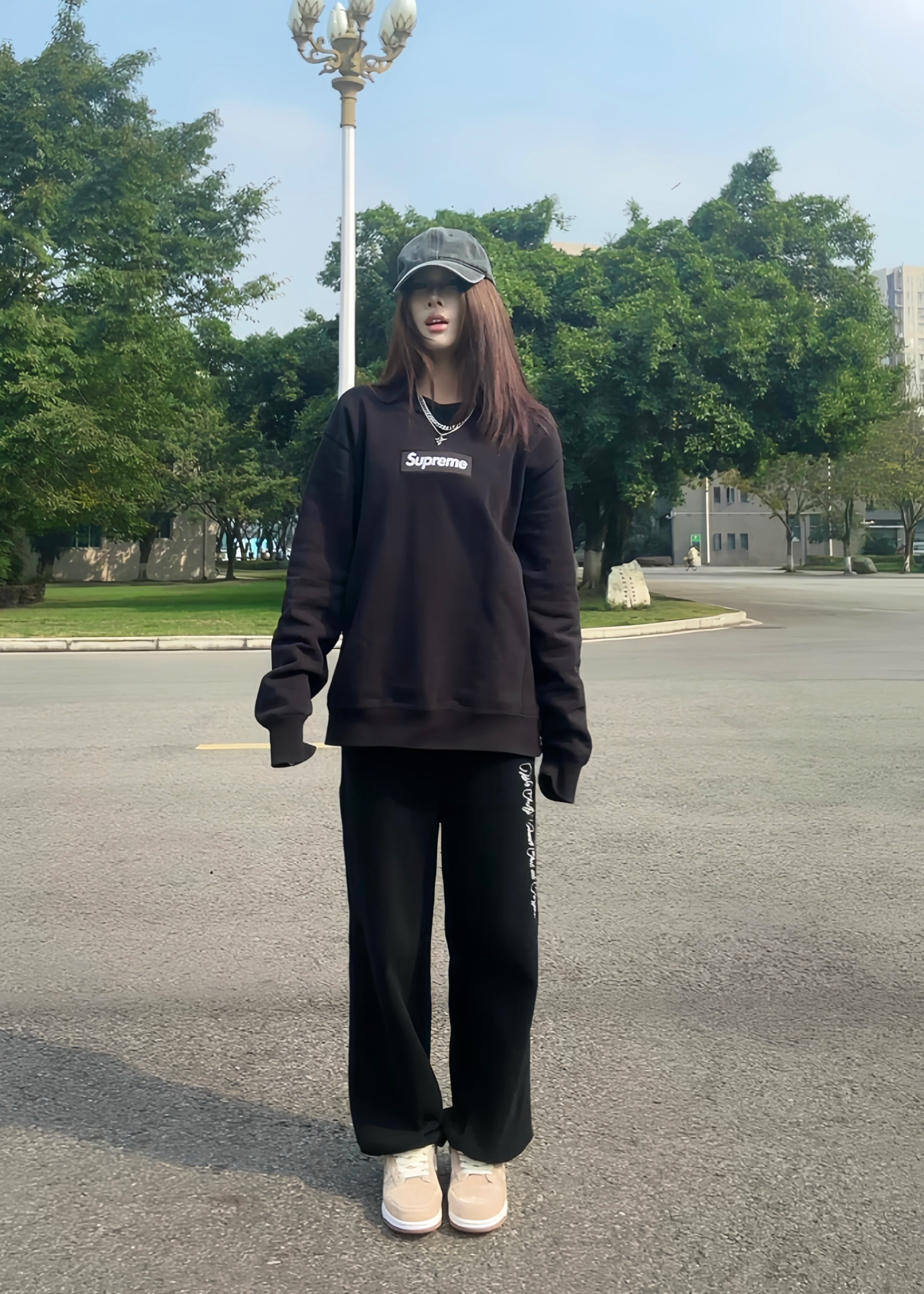 Supreme 18FW Box Logo Crewneck