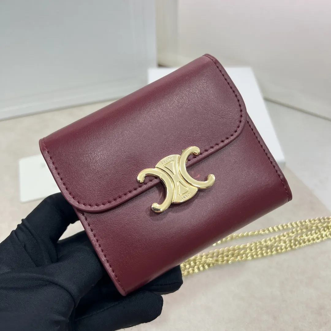 CELINE【入手困難】可愛い ★TRIOMPHE SMALL FLAP WALLET★ 全色