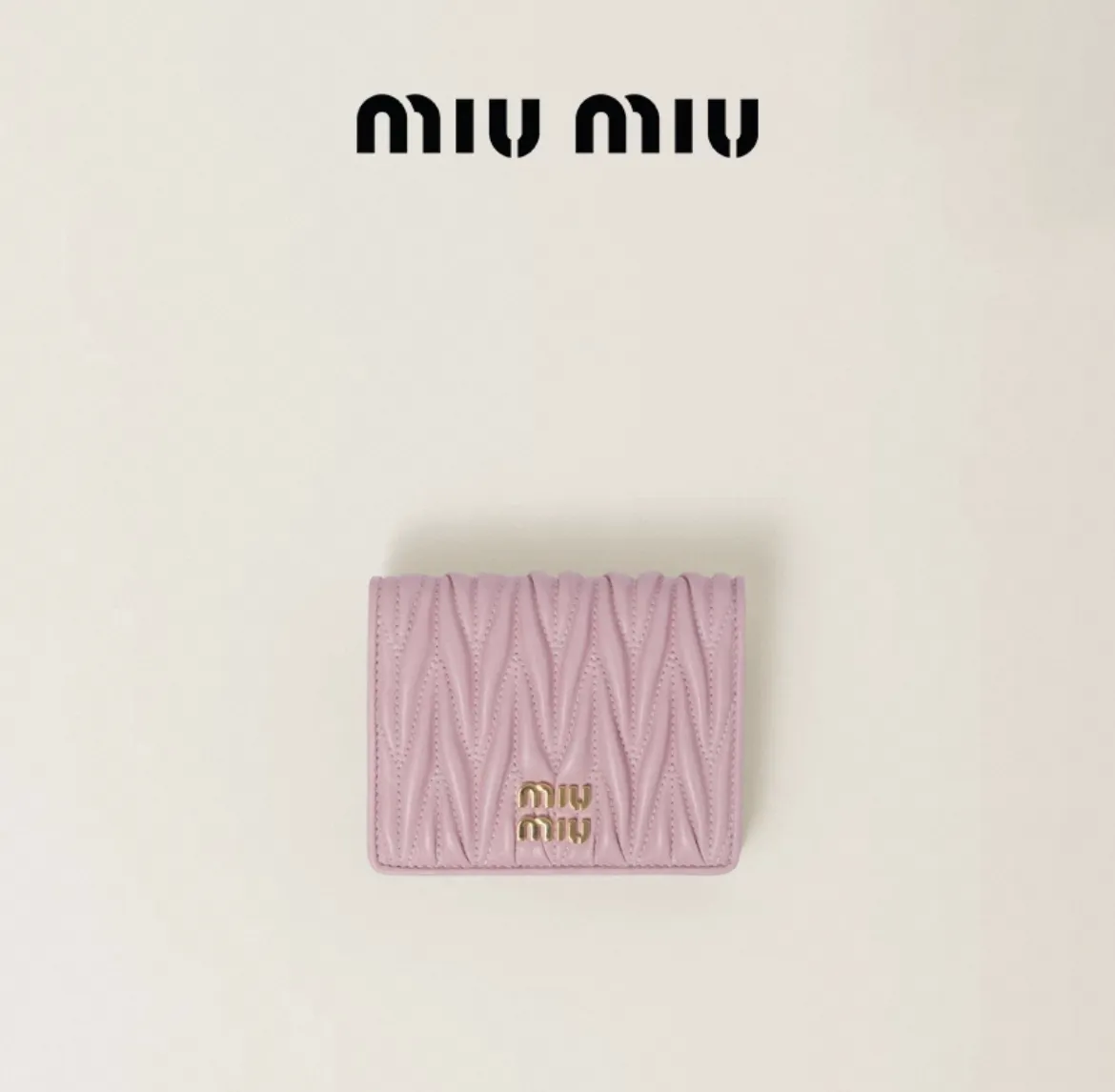 ◇【MIU MIU】マテラッセレザー 折り財布