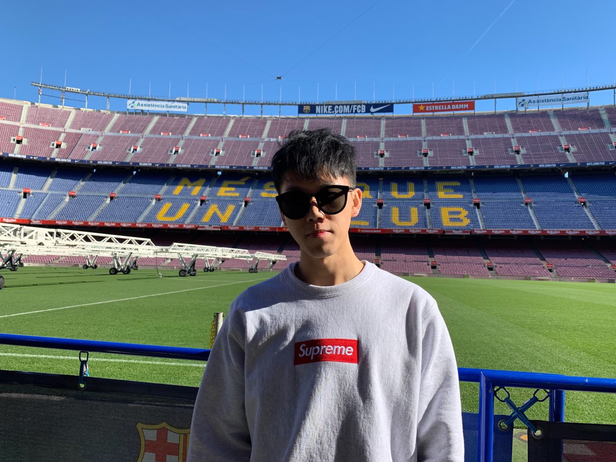 Supreme 18FW Box Logo Crewneck