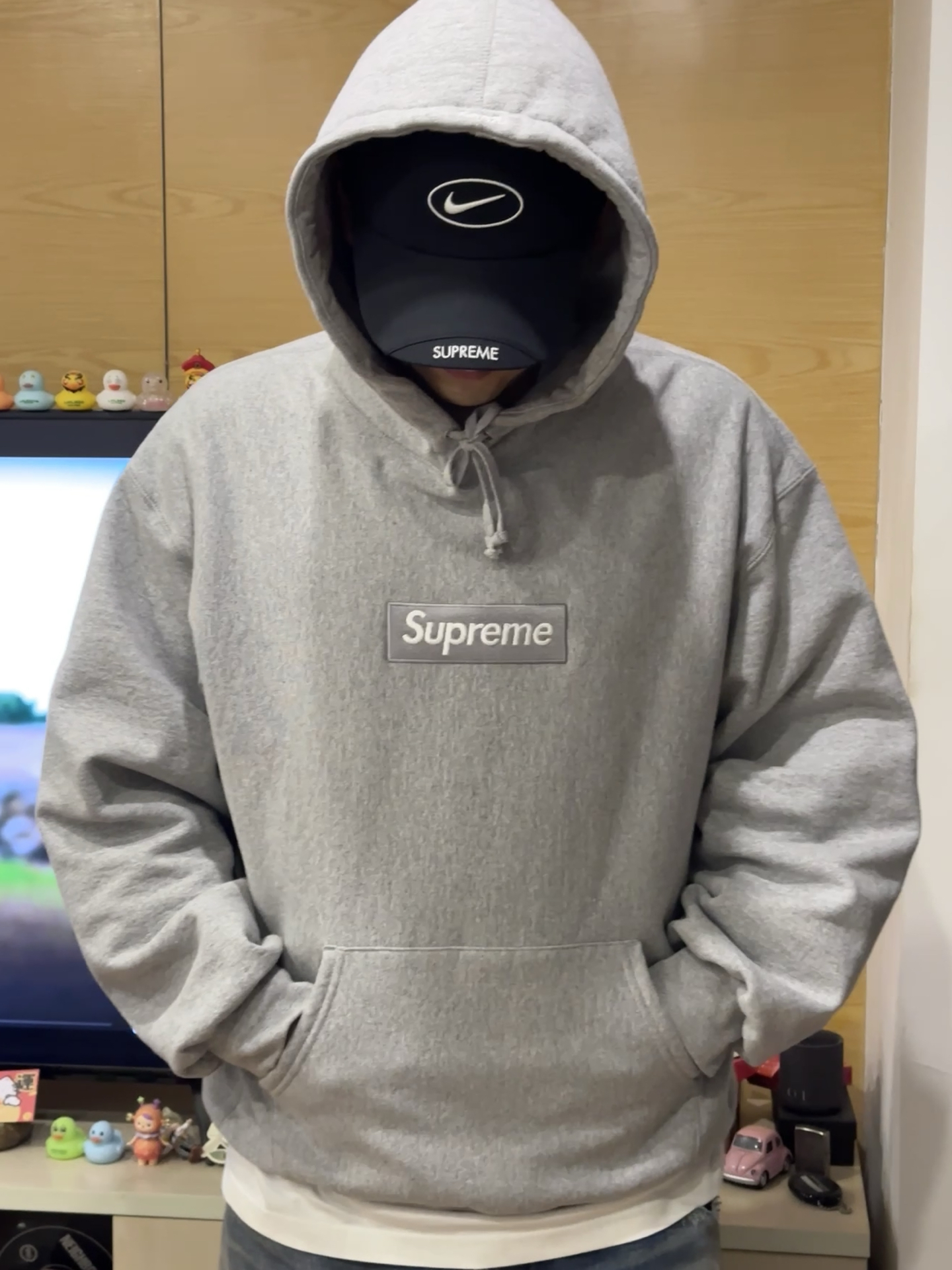 Supreme 24FW Box Logo Hooded Sweatshirt