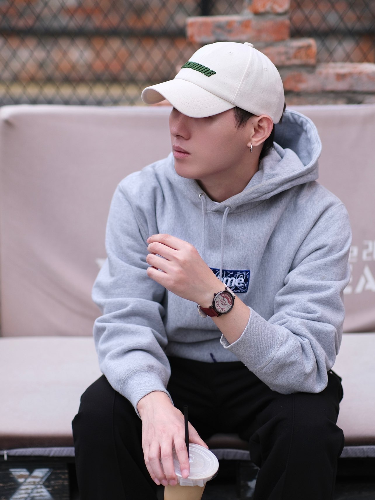 Supreme 19FW Bandana Box Logo Hooded Sweatshirt