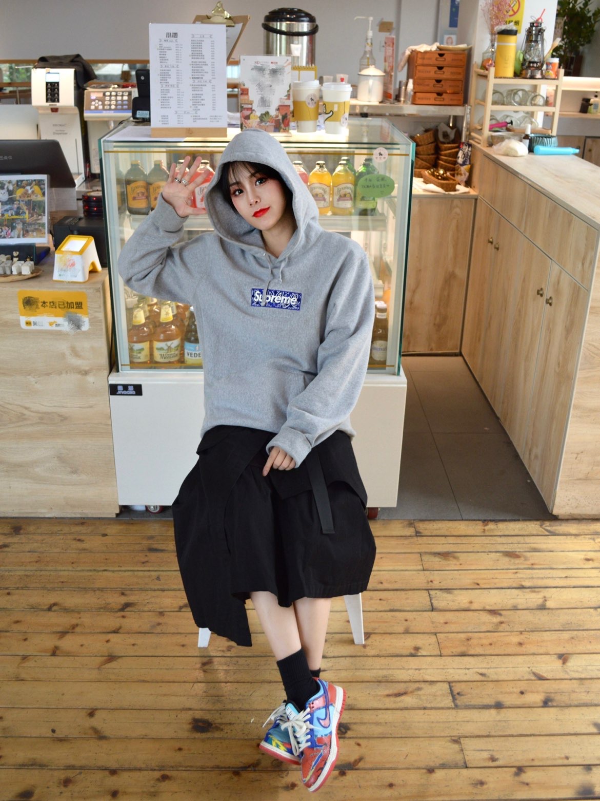 Supreme 19FW Bandana Box Logo Hooded Sweatshirt