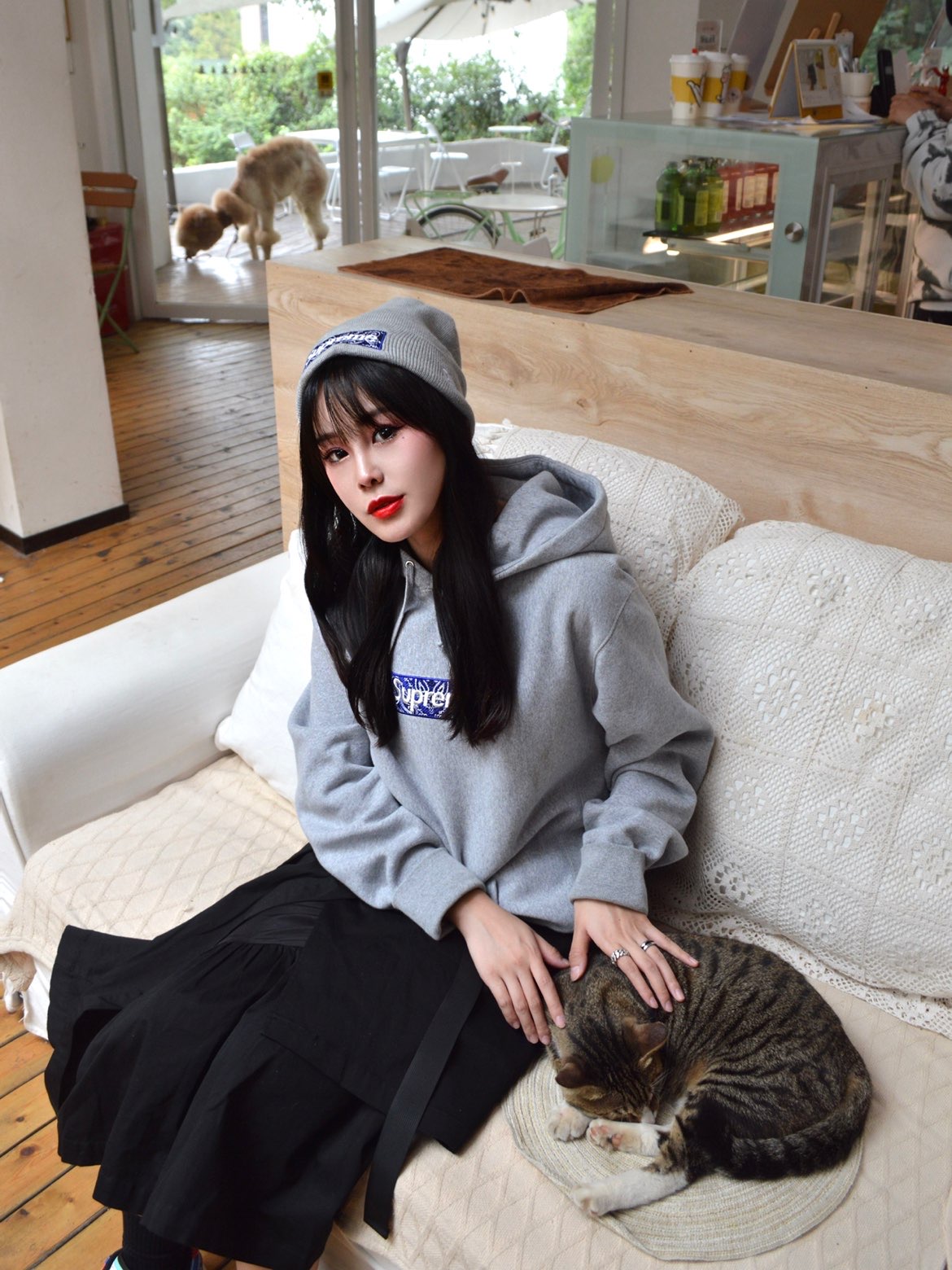 Supreme 19FW Bandana Box Logo Hooded Sweatshirt