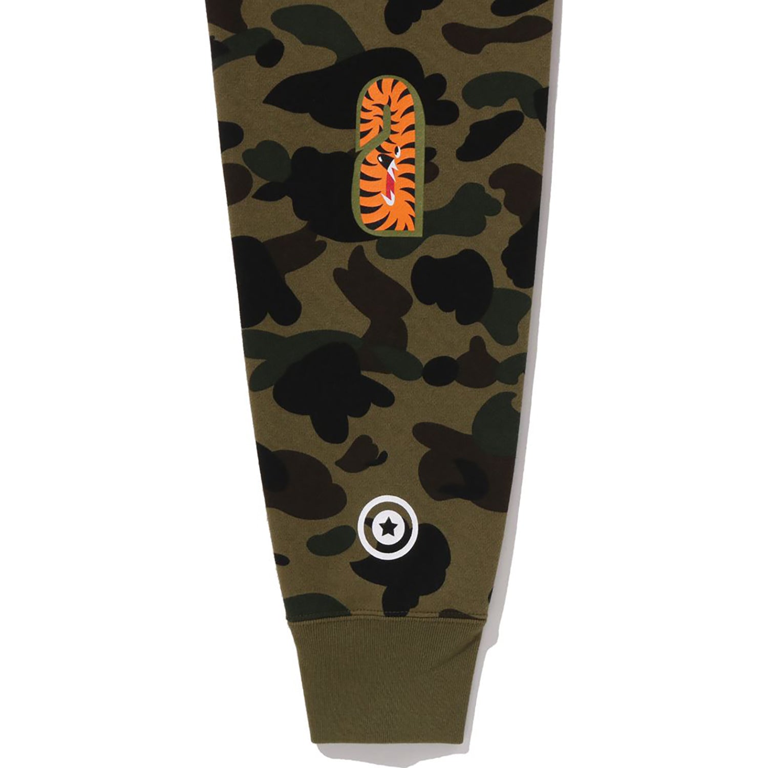 1ST CAMO SHARK CREWNECK SWEATSHIRT MENS