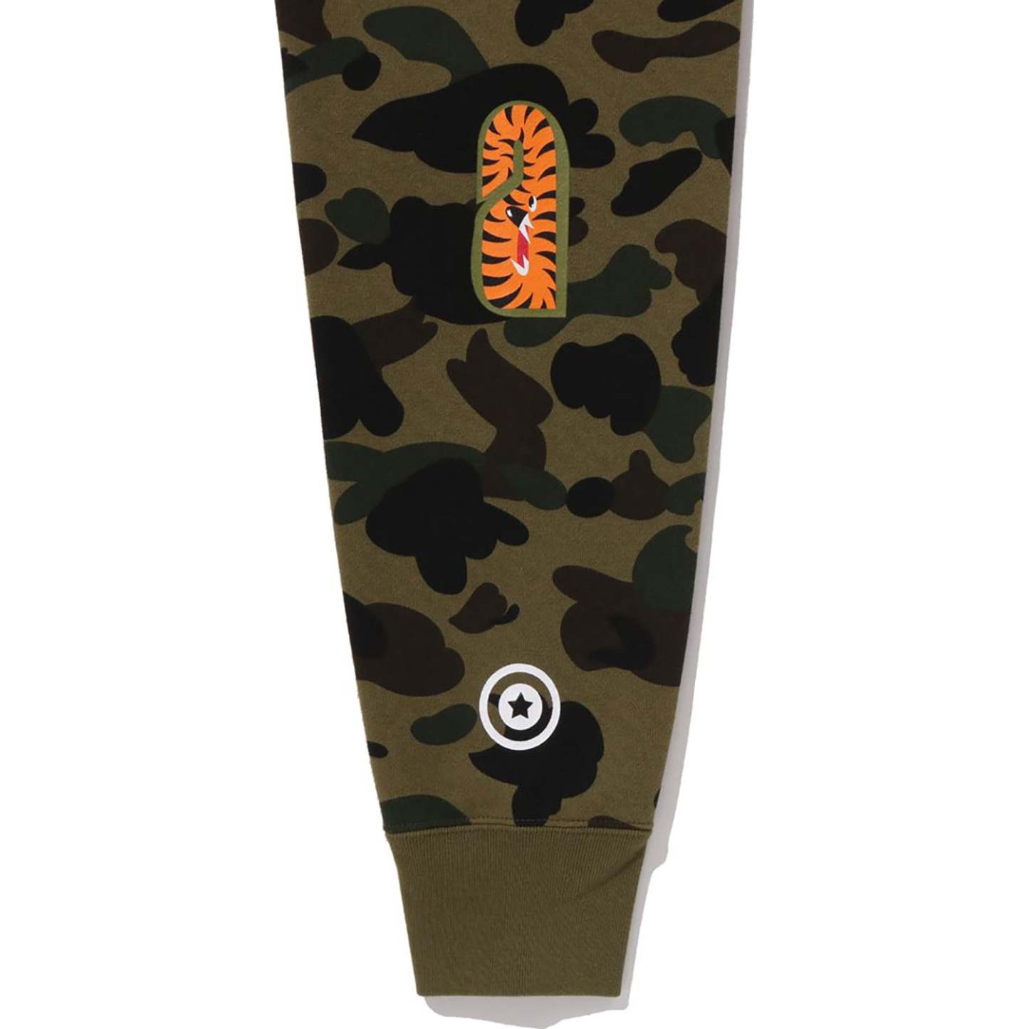 1ST CAMO SHARK CREWNECK SWEATSHIRT MENS