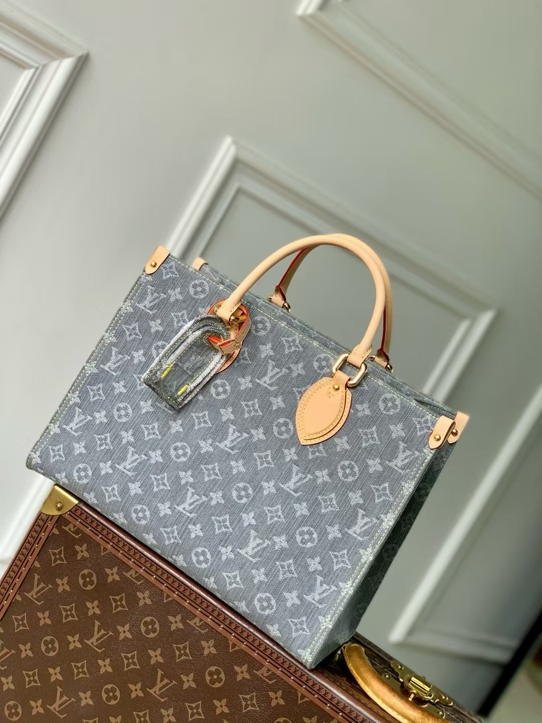 LV オンザゴー MM M13189 35 x 27 x 14 cm