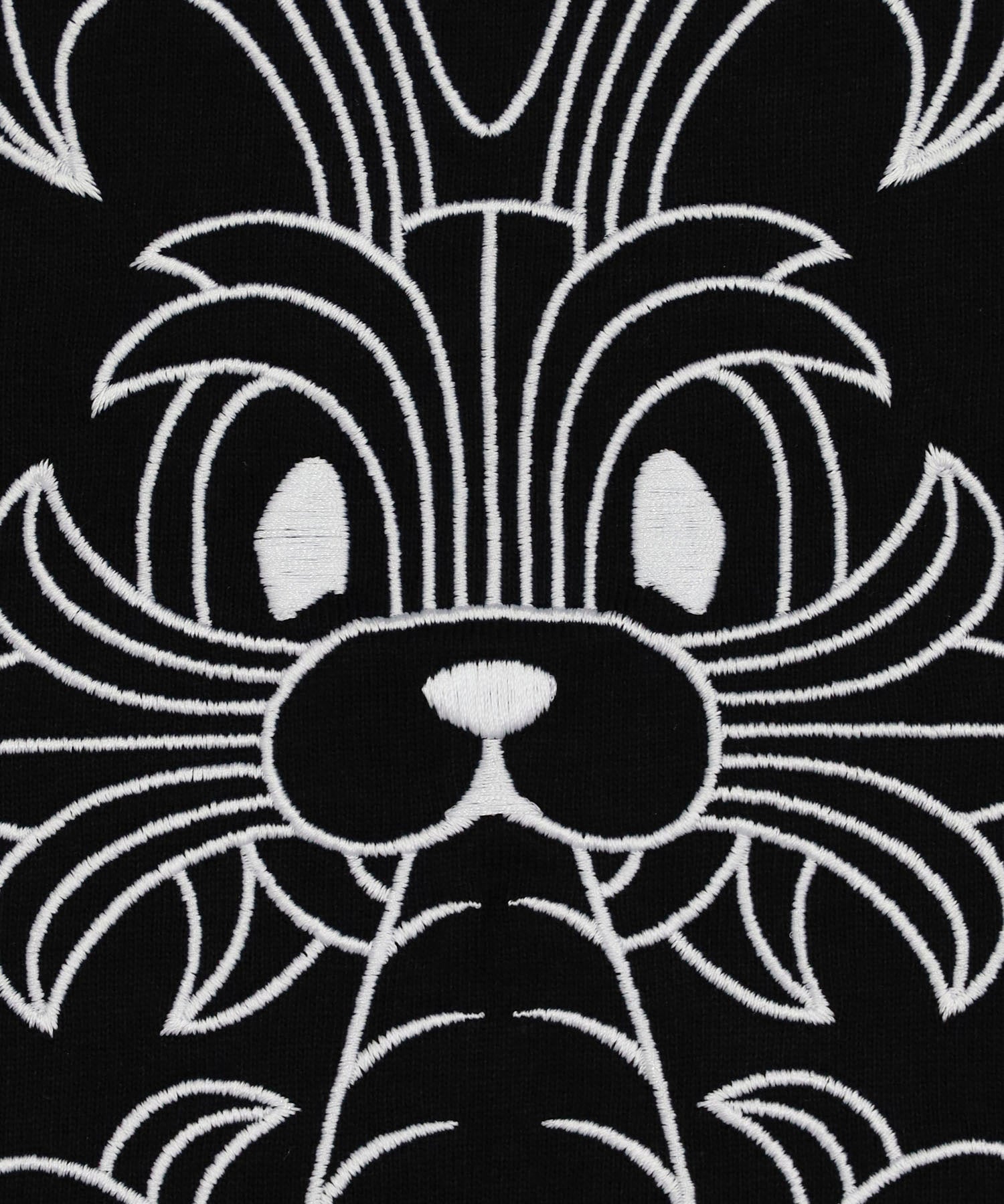 Embroidery Carrot Rabbit T-shirt