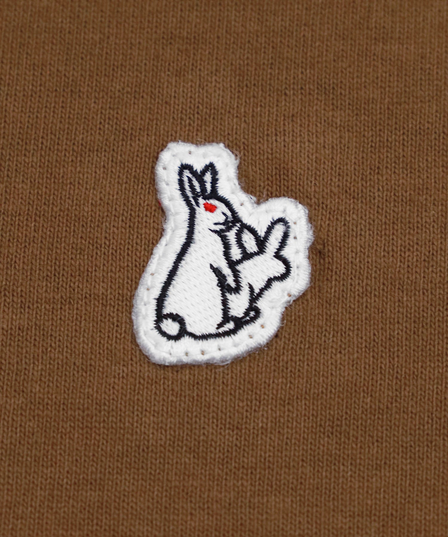 Embroidery Carrot Rabbit T-shirt