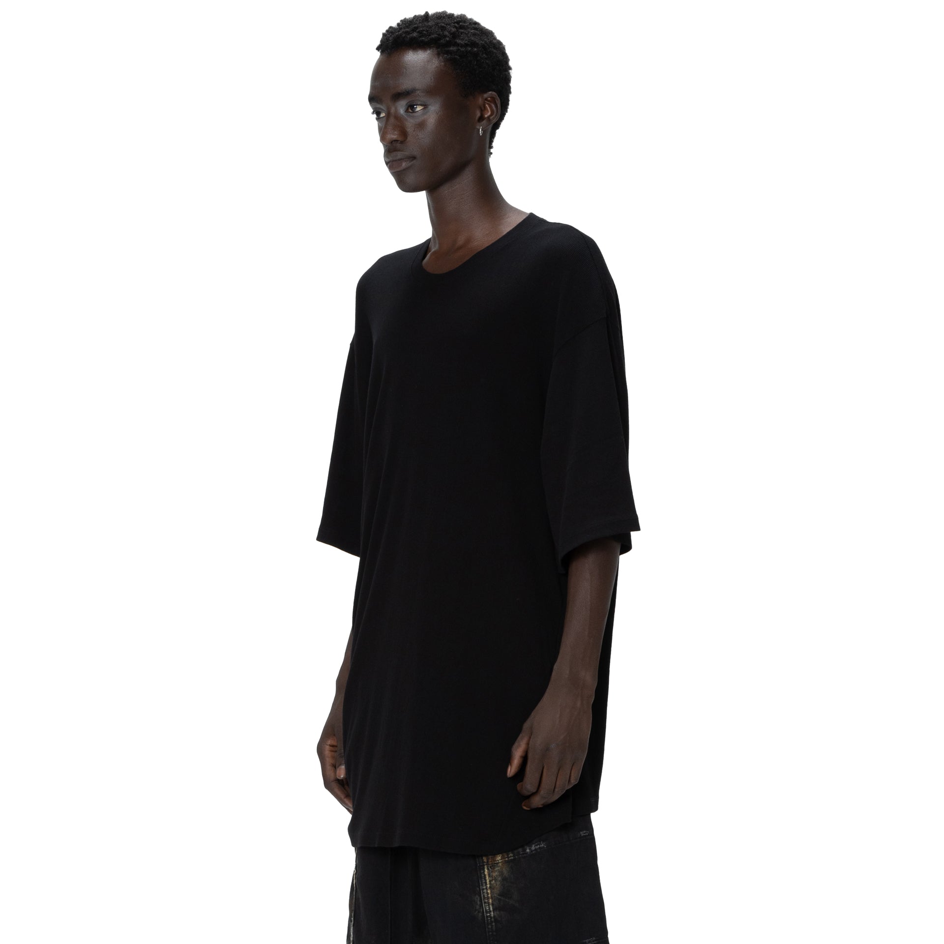 907CUM4 Black / Europa Drape T-Shirt