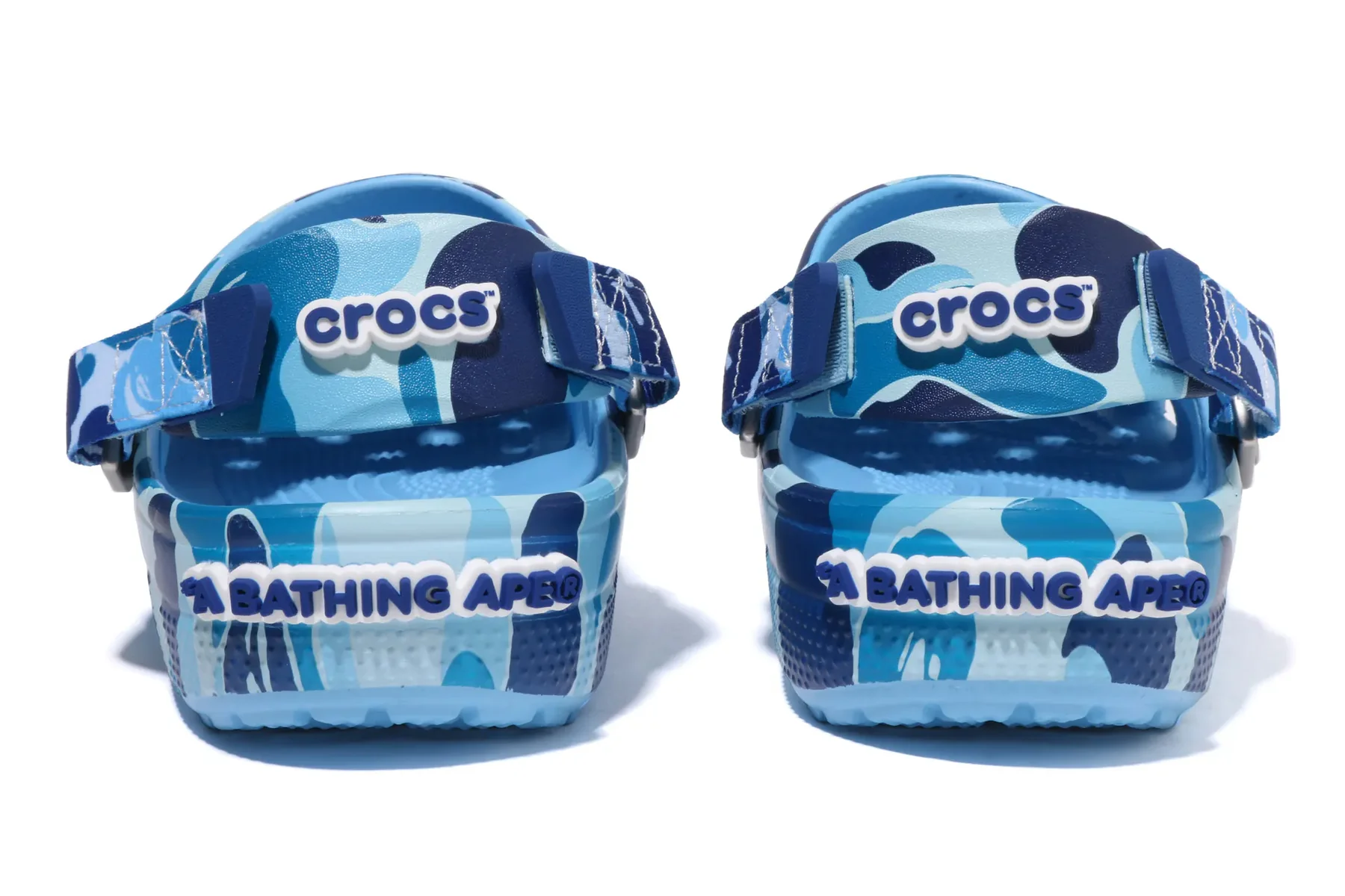 A BATHING APE BAPE x CROCS - CLOG