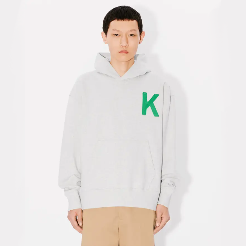 「ラッキータイガー」ジェンダーレスなオーバーサイズ刺繍パーカー