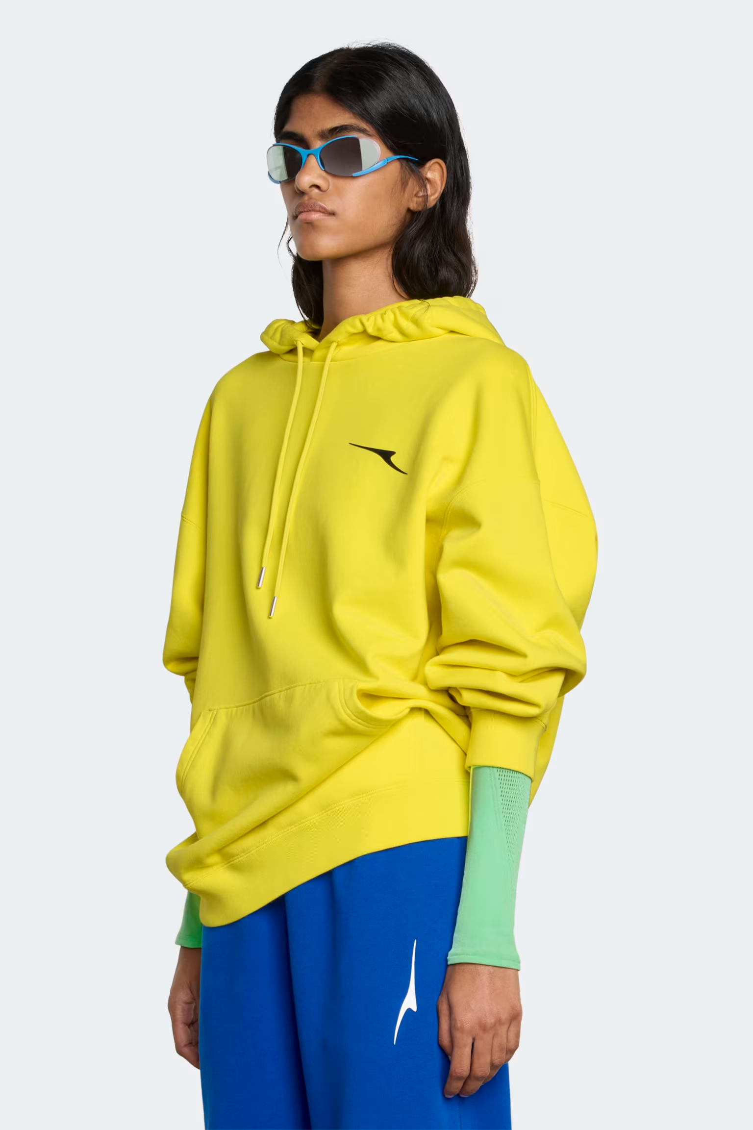 カナダグース リゲル オーバーサイズ プリント フード付きスウェットシャツ ユニセックス (サマーアース)