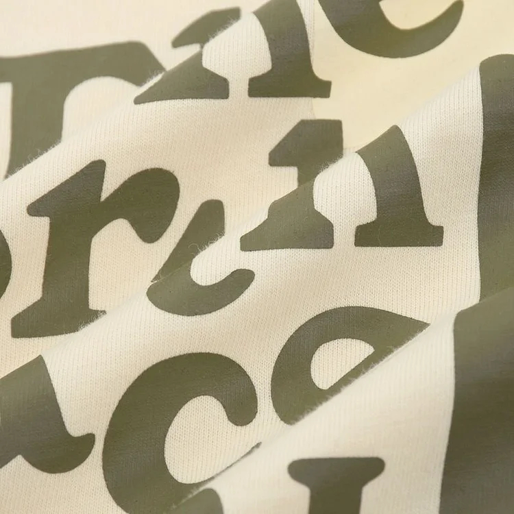 【Gucci 】（グッチ）半袖 男女兼用、ご好評に付き再入荷！